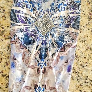 Ladies sleeveless dress shirt